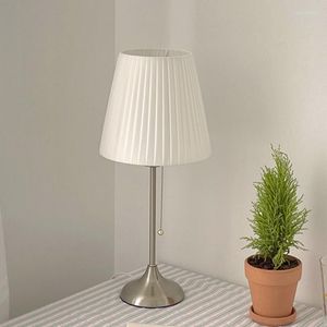 Lampes de table Lampe LED Nordique Ins Américain Minimaliste Modèle Chambre Chambre Chevet Décoration Célébrité Décor Veilleuse
