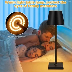 Lampes de table LED moderne tactile lampe 3 niveaux de nuit de nuit légère de protection contre les yeux du bar sans fil usb pour restaurant / maison