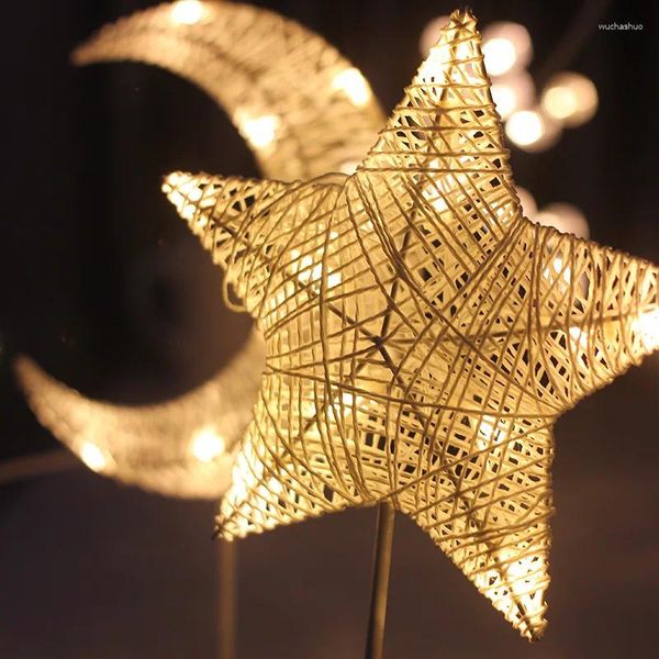 Lámparas de mesa LED Lámpara de noche pequeña Ratán en forma de ratán Día de Navidad amor decorativo al por mayor