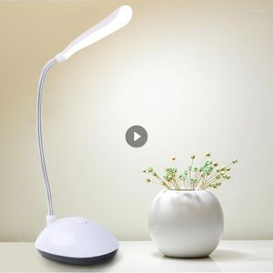 Tafellampen LED Stand Kids Desk Lamp draagbaar oplaadbare heldere batterij aangedreven desktopwerk Studie Nachtlicht Bedide Mini