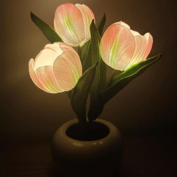 Lampes de table LED Tulip Flowerpot Lampe Rose Chambre Décor Simulation Céramique Atmosphère Veilleuse Décorative OrnementsTable341P