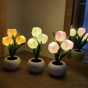 Tafellampen LED Tulp Nachtlampje Simulatie Bloem Lamp Woondecoratie Nachtkastje Sfeer Boeket Romantisch Ingemaakte Gift