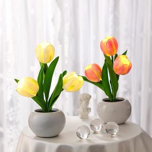 Lampes de table LED tulipe veilleuse Simulation fleur lampe décoration de la maison atmosphère romantique en pot cadeau pour bureau/chambre/bar/café