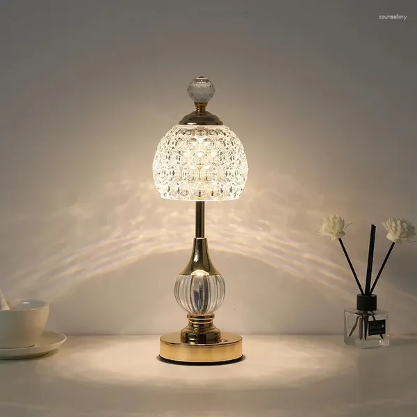 Lámparas de mesa Lámpara de escritorio acrílica de cristal de metal, luz táctil de carga para dormitorio, decoración de ambiente Retro nórdico, noche pequeña