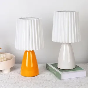 Tafellampen Milkshake Bedlampje E27 Warme kleuren LED Geplooide Woonkamer Decoratief Nachtlampje Keramische binnenverlichting