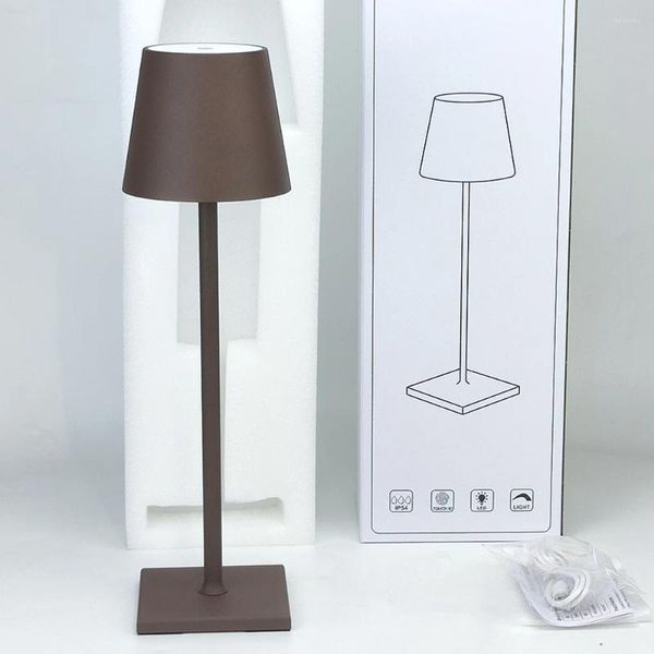 Lampes de table lampe de bureau moderne lampe USB rechargeable Chargement de batterie de lumière portable simple scellable Économie d'énergie lumineuse à la décoration de la chambre à coucher
