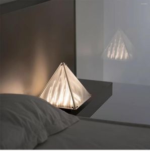 Lampes de table moderne lampadaire design modèle chambre chambre chevet étude bureau décoration artistique atmosphère