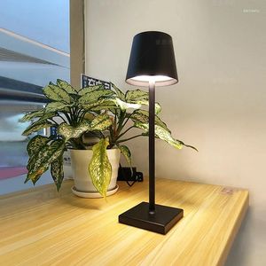 Lampes de table LED moderne lampe de bureau café bar rechargeable style nordique métal chevet tactile gradation protection des yeux chambre nuit