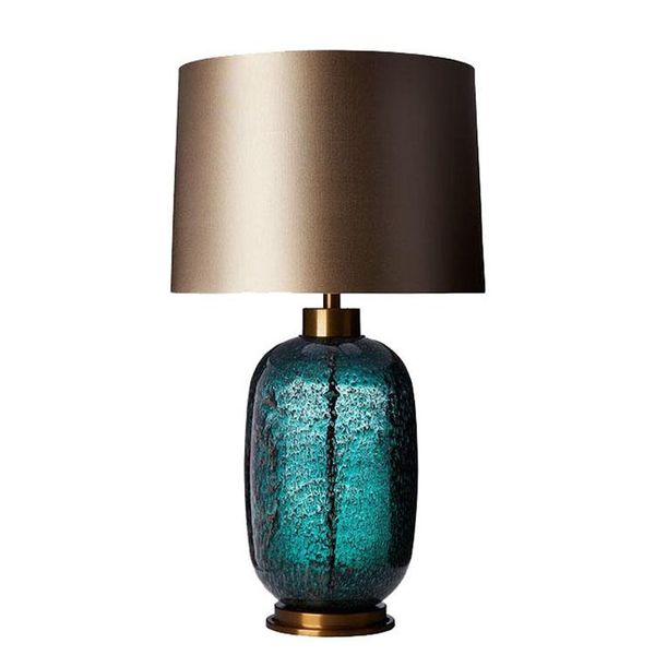Lámparas de mesa Lámpara LED moderna Dormitorio Sala de estar Decoración nórdica Modelo Mesita de noche Vidrio azul Metal