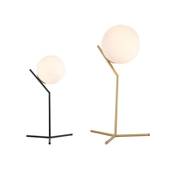 Lampes de table Lampe LED moderne Lampe de bureau Abat-jour Boule de verre Lecture debout pour chambre à coucher Salon Plancher Chevet Or Design3658002