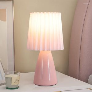 Lampes de table moderne lampe à LED nordique rétro fille plissé chambre chevet veilleuse éclairage intérieur atmosphère luminaires décor à la maison