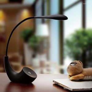 Lampes de table moderne Led petite lampe de bureau tactile gradation cadeaux créatifs lumières Portable protection des yeux Lampara