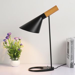 Lampes de Table Art minimaliste moderne Led prise ue/US mode mariage chambre lampe de bureau salon lumières éclairage à la maison