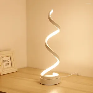 Lampes de table Lampe incurvée minimaliste moderne Simple Chambre Chevet Creative LED Protection des yeux Lampe de lecture pour la maison