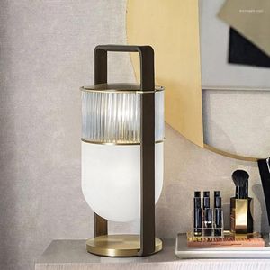 Lampes de table Lampe en verre portable moderne Nordic Luxe Salon Chambre Chevet Étude Modèle Hall d'exposition Décoration