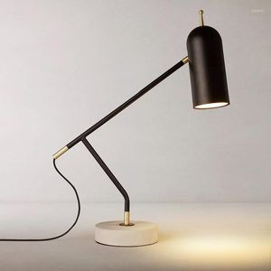 Tafellampen Modern Eenvoudig Marmeren Lamp Scandinavisch Creatief Ontwerper Model Kamer Woonkamer Slaapkamer Nachtkastje Studie Lezen