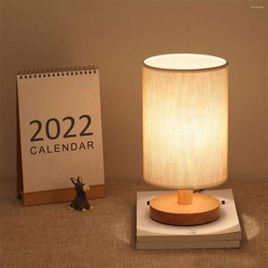 Tafellampen Moderne Stijl Usb Nachtkastje Sfeer Licht Voor Slaapkamer Hout Nachtverlichting Met Cilindrische Schaduw Thuis Woonkamer decor