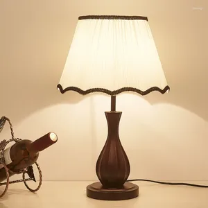 Tafellampen moderne houten lamp voor woonkamer stoffen lampenkap slaapkamer bedkamer bed huisdecor keuken eetle led verlichtingsarmaturen