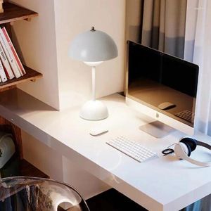 Tafellampen paddestoel bloemknop oplaadbare LED -bureauavond voor slaapkamer dineren aanraaklicht eenvoudige moderne decoratie