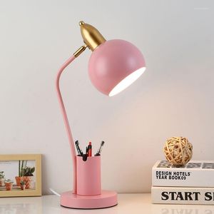 Lampes de table nordique lampe créative mode porte-stylo en métal Art simple lumières LED/protection des yeux lecture salon chambre décor à la maison