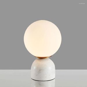 Lampes de table nordique créatif marbre lampe de bureau salon éclairages pour chambre chevet boule de verre déco Vintage G9 ampoule