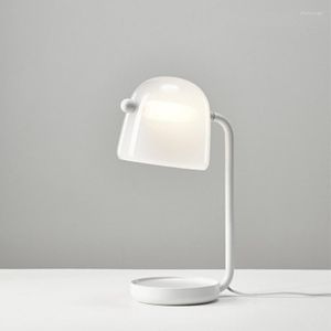 Tafellampen Noordse creatieve persoonlijkheid Minimalistische lamp Postmoderne slaapkamer Glas Licht Luxe Woonkamer Studie