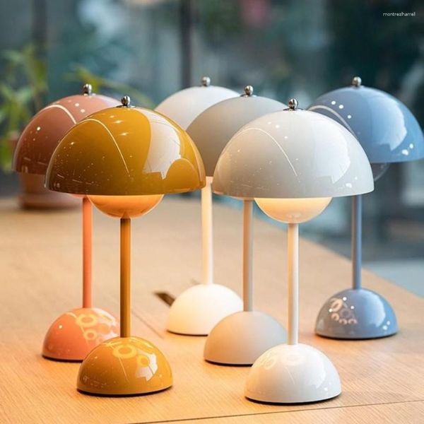 Lampes de table Nordic Designer Chambre Lampe De Chevet Moderne Simple Étude Décorative Café Bar Personnalité Créative El Petite Veilleuse