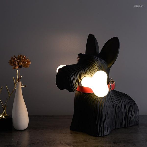 Lampes de table Nordic Designer Cartoon Résine Lampe de chien Dangling Bone Bureau Blanc et noir CuteChildren's Chambre Intérieur Lighti Décor