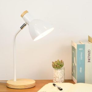 Lámparas de mesa lámpara de escritorio nórdico LED arte de madera de múltiples ángulo de madera Protección de ojos de hierro Luz de lectura de lectura ome decoración