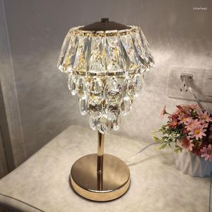 Tafellampen Nordic Entry K9 Kristallen Lamp Gouden Eenvoudige Led Slaapkamer Decoratie Verlichting Romantisch Nachtkastje Bureau