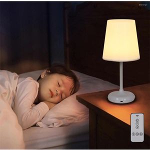 Lampes de table lampe nordique lampe USB Protection des yeux Dormitorit Room Decor Light Bedroom Coffee Lucces LED Sleeping Night
