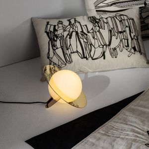 Tafellampen Noordse LED -kleur Glas Candeiro de Mesa Studielamp voor slaapkamer Deco bedside