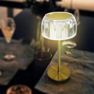 Lampes de table Lampe en cristal LED nordique Mode 3 couleurs Gradation continue Batterie alimentée Chambre Chevet Décoratif Lampes de bureau Nuit
