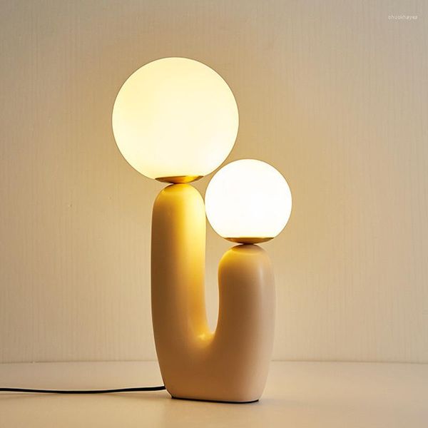 Lampes de table nordique minimaliste lampe personnalité lumière luxe chambre chevet étude salon décoration LED bureau