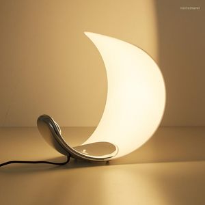 Lampes de table nordique minimaliste lune chambre chevet lampe de bureau étude italien canapé El chambre Designer tactile décoratif
