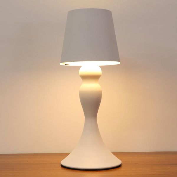 Lampes de table nordique moderne Led lampe décorative à piles chambre chevet sommeil tactile atténué étude bureau métal LampTable