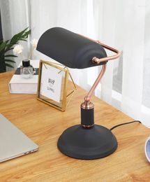 Lampes de table Lampe de lecture moderne nordique pour chambre à coucher réglable en métal noir lampe de banquier bureau bureau à domicile étude de bureau