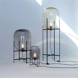 Lámparas de mesa Nordic Modern Simple Diseño creativo Sala de estar Comedor Dormitorio Estudio Lámpara de calabaza de cera de vidrio
