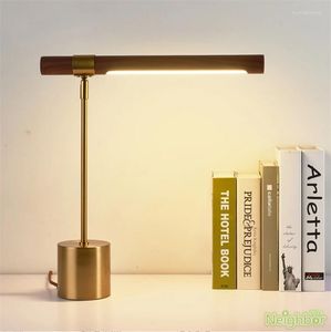 Lampes de table nordique Simple bois lampe de bureau LED chambre chevet luminaire réglable décoration créative éclairage cadeau