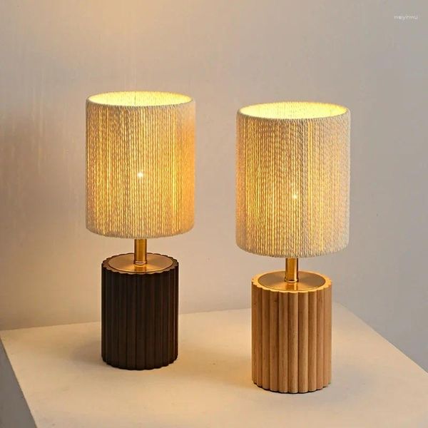 Lampes de table Nordic Vintage en bois massif chambre lampe à LED de chevet Wabi-Sabi couleur noyer maison décorative support de bureau veilleuse