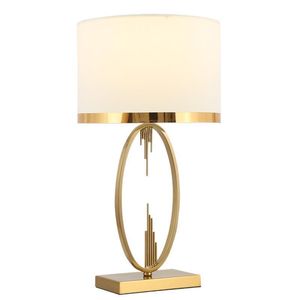 Tafellampen Noord-Europa Moderne Luxe Foyer Slaapkamer Studie Lichtlijn Gold vergulde metalen Body E27 LED-lampen Decor 90-260VTable