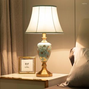 Lampes de table Europe du Nord Vintage Bleu Petite Céramique Intérieur Élégant Creative E27 LED Lumière Pour BedsideFoyerStudio AS024