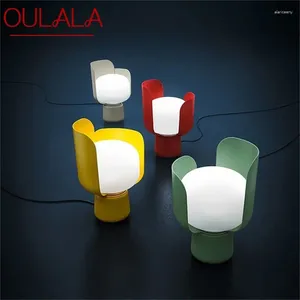 Tafellampen oulala Noordse creatieve lamp Moderne macaroon ontwerpbureau verlichting voor thuisbeddecoratie
