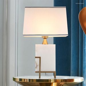 Lampes de table Ourfeng lampe de luxe moderne marbre blanc LED tissu lumière maison décorative salon bureau lit