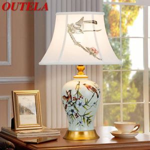 Tafellampen outela Chinese keramieklamp led moderne creatieve luxe bureau lichte mode voor huis woonkamer studeert slaapkamer