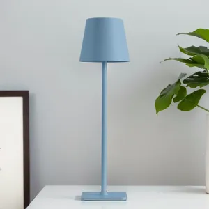 Tafellampen draagbaar licht draadloze lamp USB oplaadbare 3 kleurtemperatuur minimalistische LED voor slaapkamer el woonkamer