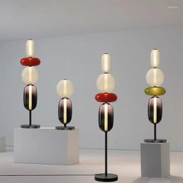 Lámparas de mesa Post Modern Color Glass Floor Lamp Simple El Design Dormitorio Creative Eye Care Led Candy Office