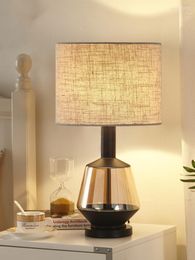 Tafellampen post moderne creatieve persoonlijkheid glazen bureaulamp woonkamer studeer slaapkamer bedkamer bedmaal noordelijk Europa licht luxe