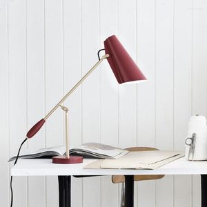 Tafellampen post moderne bureaulamp creatief mode noordelijk Europa eenvoudige lichte luxe persoonlijkheid woonkamer studie master slaapkamer ijzer