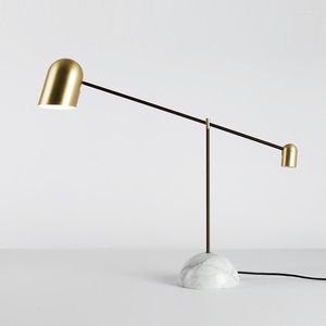 Tafellampen postmoderne LED-lamp Minimalistisch creatief marmeren mode Amerikaans licht luxe slaapkamer bureau